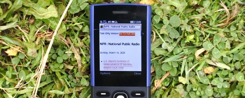 Text-only version of NPR on the Dorado WAP Browser